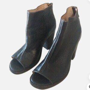 BED STU Onset Open Toe Ankle Boot Zip Women 8 Dark Brown Hand Wash Finish Leathe
